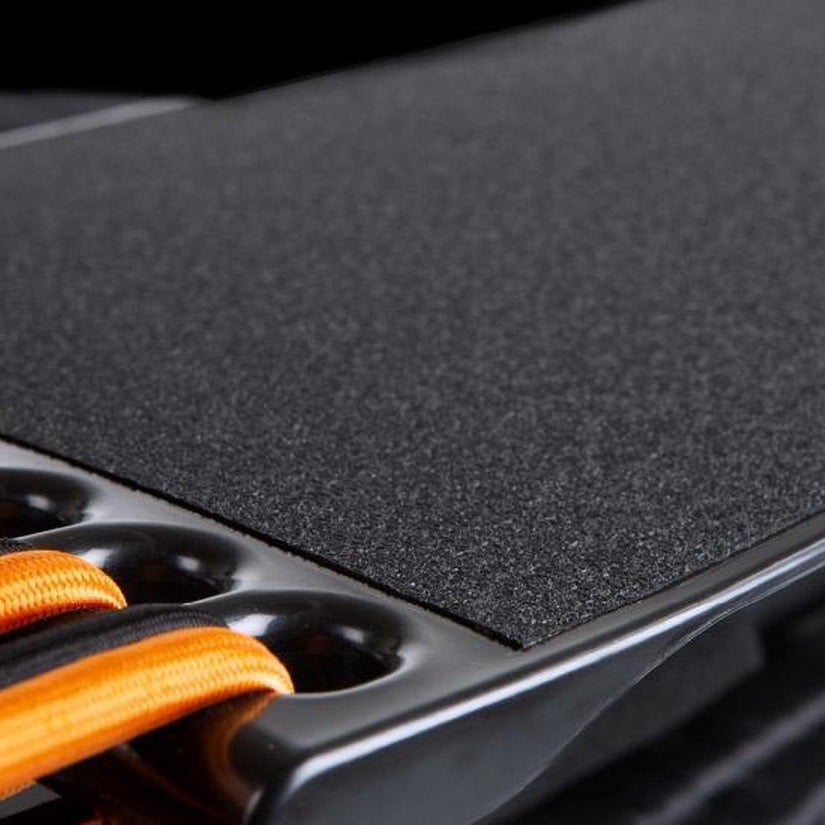 TRAMPOLINE JUMP STEP HAMMER